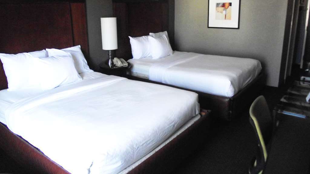 Travelodge By Wyndham Airport/graceland Hotel 2*