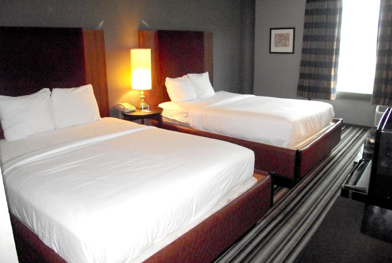 Travelodge By Wyndham Airport/graceland